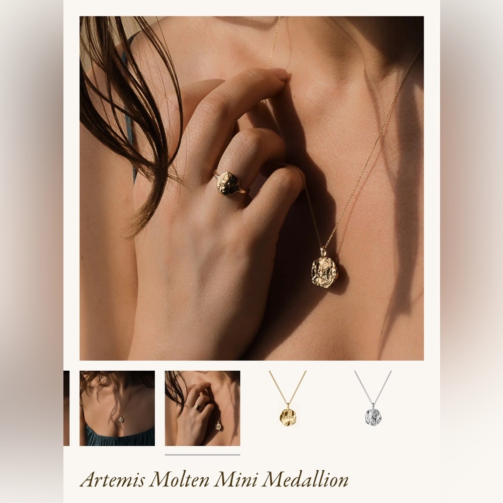 Molten Mini Medallion Necklace
